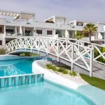 Laguna Met Prive Zwembad & Jacuzzi فيلة