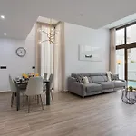 فيلة Laguna Met Prive Zwembad & Jacuzzi
