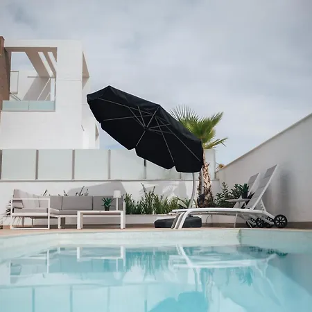 Laguna Met Prive Zwembad & Jacuzzi