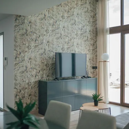 Laguna Met Prive Zwembad & Jacuzzi