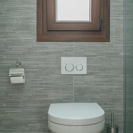 Laguna Met Prive Zwembad & Jacuzzi וילה *